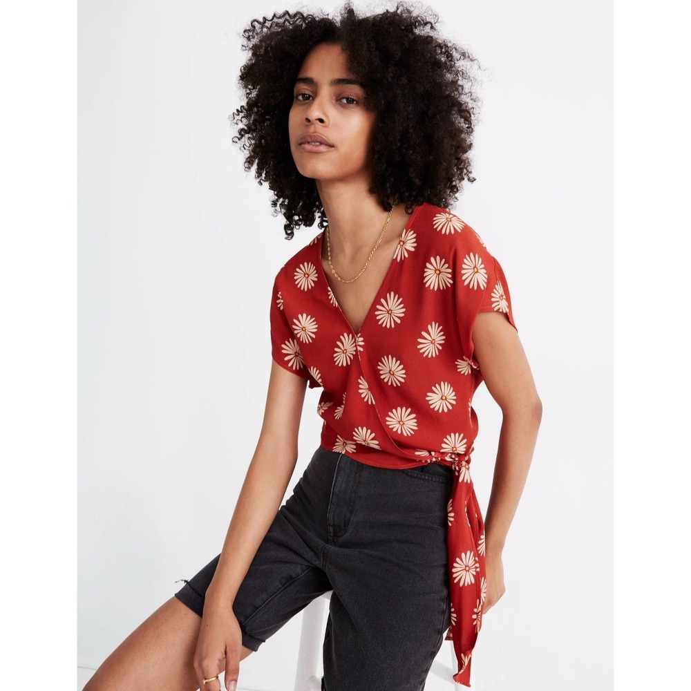 Madewell‎ NWT Women's Sash-Tie Wrap Top in in Daisy Daydream Short Sleeve Small